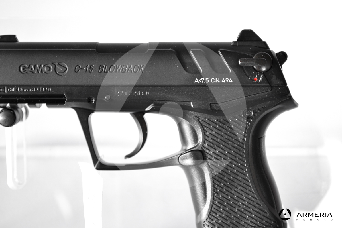 Pistola Gamo C-15 Blowback calibro 4.5 ad aria compressa macro Pistola Gamo C-15 Blowback calibro 4.5 ad aria compressa macro