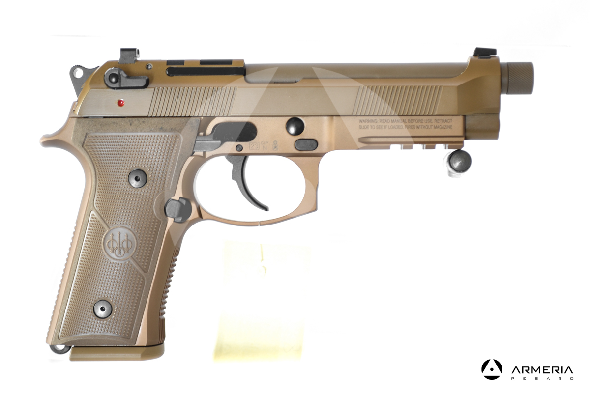 Pistola semiautomatica Beretta modello M9A4 calibro 9x19 canna 5 lato Pistola semiautomatica Beretta modello M9A4 calibro 9x19 canna 5 lato