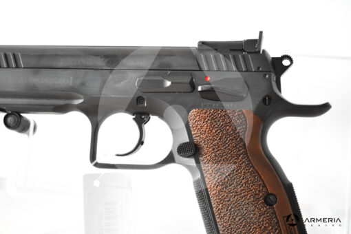 Pistola semiautomatica Tanfoglio modello Stock III calibro 9x21 Canna 5 macro