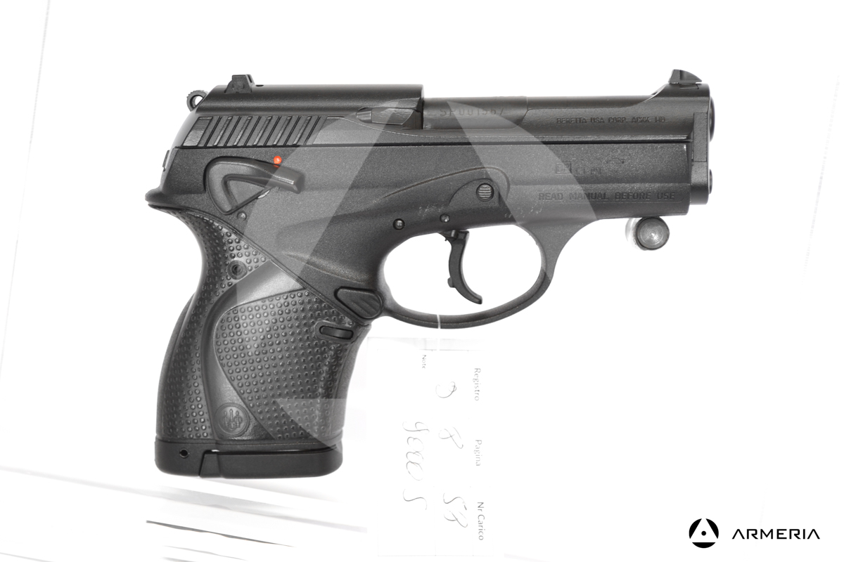 Pistola semiautomatica Beretta modello 9000 S calibro 9x21 Canna 3.75 lato