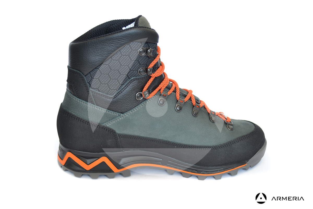 Scarponi Crispi Futura CX GTX Storm Grey taglia 42 lato Scarponi Crispi Futura CX GTX Storm Grey taglia 42 lato