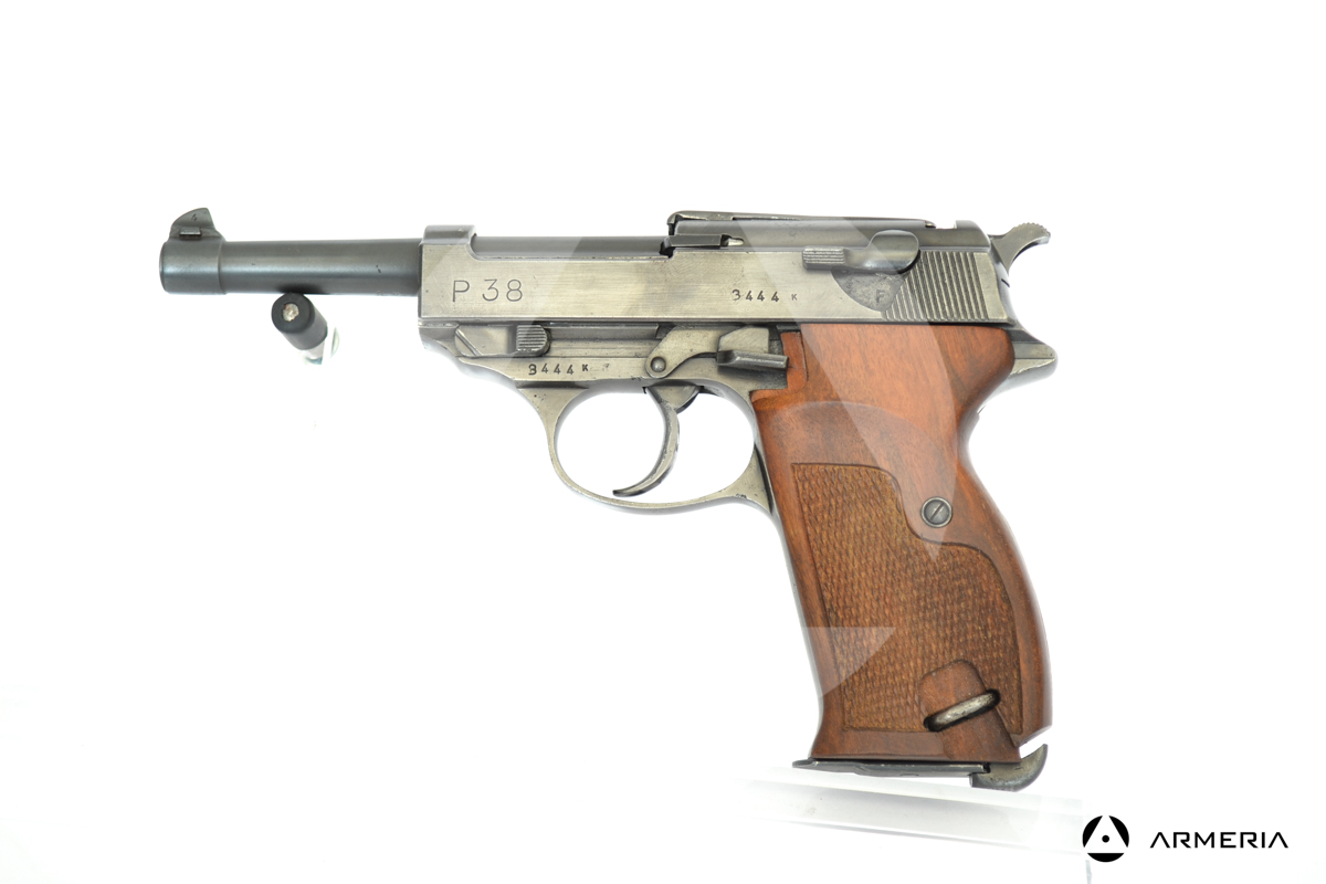 Pistola semiautomatica Walther modello P38 calibro 7.65 e 9x21 (doppia canna) Pistola semiautomatica Walther modello P38 calibro 7.65 e 9x21 (doppia canna)